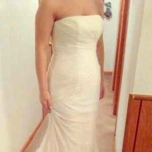 Vera Wang Wedding Dress
